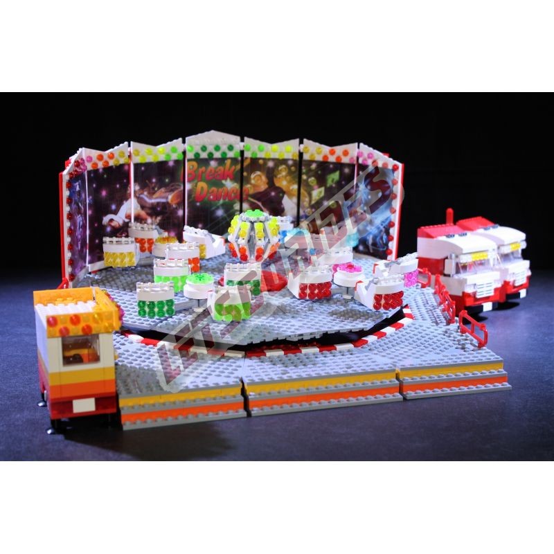 LetsGoRides - Break Dance, 
Motorized reproduction of the fairground attraction "Break Dance" made with Lego. Foldable on two t